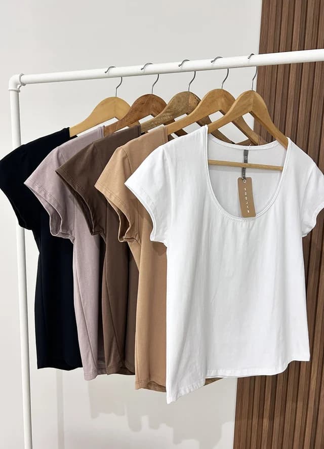 Remera jry spandex escote redondo