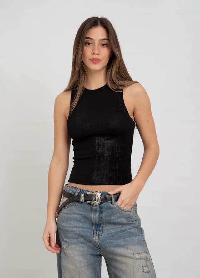 Musculosa metalizada cuello halter