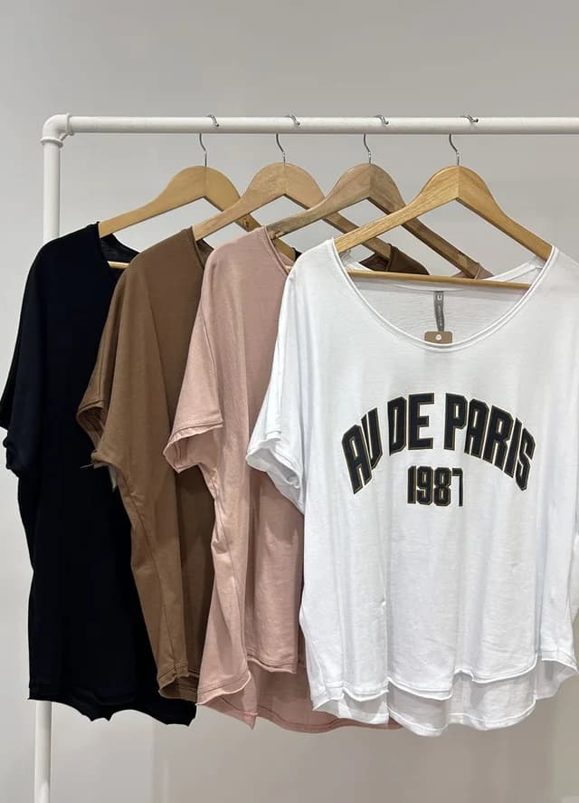 Remera AV DE PARIS